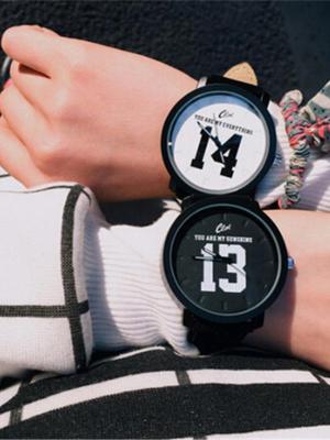1314 Large Number Harajuku Watch Black And White Couple Korean Fashion Street Quartz Watch Couple Watch
