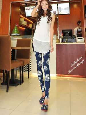 Spring and Autumn new Korean original single fashion skull Kito nine points leggings