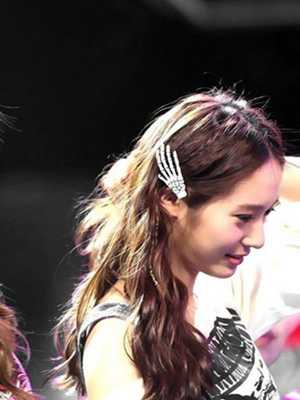 Halloween Party Zombie Skull Skeleton Hand Bone Claw Hairpin Punk Hair Clip For Women Girl