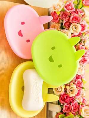 Cute  Cartoon Little Smile Face Rabbit Soap Box