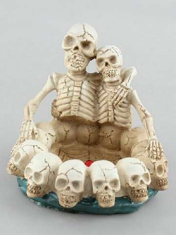 Halloween Scene Decoration Creative Ashtray Haunted House Bar Party Supply Horror Skeleton Skull Decoration