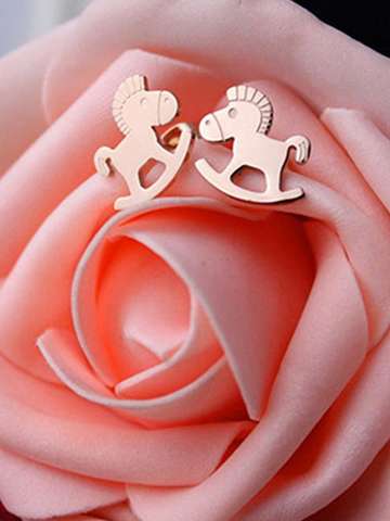 New Fashion Lovely Cute Gold Pony Ear Stud Earrings