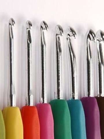 2015 Hot Aluminum Crochet Hooks Kit Knitting Needles For Knitted DIY Soft TPR Handle Hand Sewing Crafts Needlework 9PCs Mixed