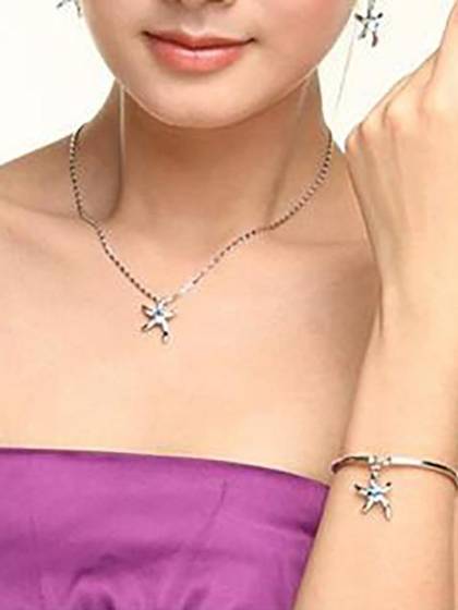 Women Fashion Jewelry Crystal Diamond Pendant Starfish Necklace Chain Gift