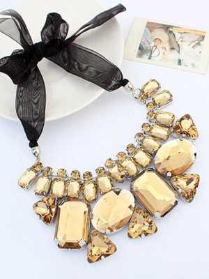 Women New Necklace Candy Color Irregular Stone Geometric Necklaces (Champagne)