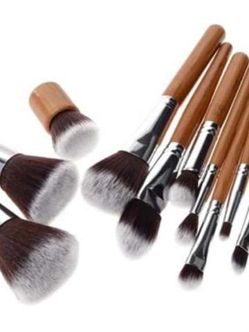 11 pcs Wood Handle Makeup Cosmetic Eyeshadow Foundation Concealer Brush Set