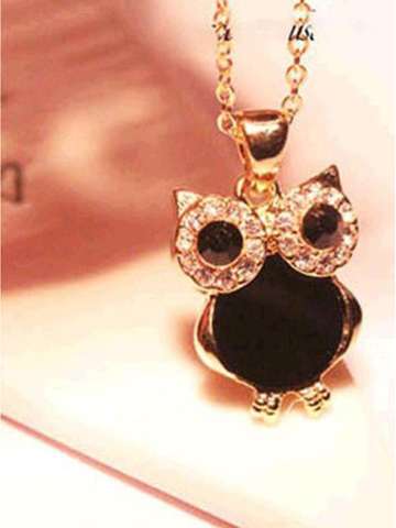 Women's Fashion Hot Rinestone Owl Pendant Necklace in Clear Faceted Rhinestones Black White