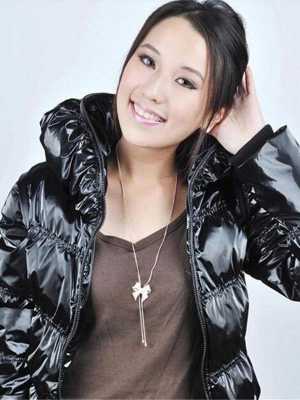 Fashion Womens Crystal Rhinestone Bowknot Tassel Pendant Sweater Long Chain Necklace