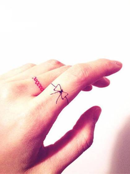 Hot Sale Unique Bowknot Design Waterproof Finger/Thumbnails Tattoos Temporary Tattoo Sticker For Female