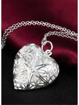 Women Cutout Heart Shape Locket Pendant Necklace Keep Lover Photo Heart Locket