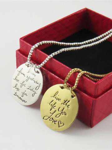 Women Live The Life You Love" Pendant Long Reversible Necklace,18"