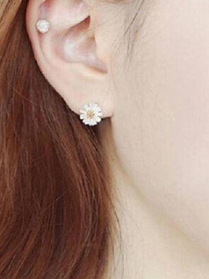 Fashion Elegant Sterling Romantic 925 Silver Daisy Flower Earring Stud Ear Prom Party Gifts