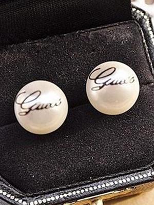 European and American Jewelry Retro Temperament Simple Letter Pearl Earrings