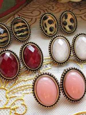 2015 vintage Wholesale Earrings Elliptical Retro Crystal Leopard Stud Earrings for Women