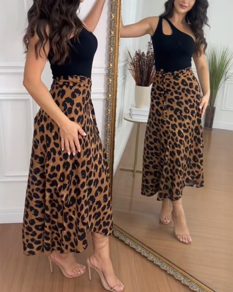 Leopard Chic Lace-up Skirt