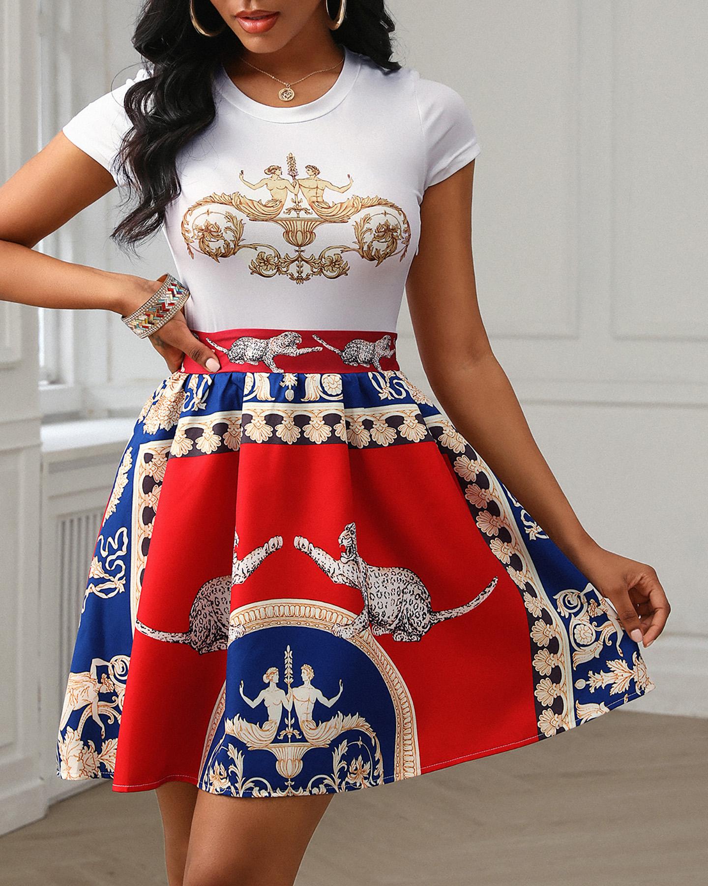 

Retro Print Short Sleeve Skater Dress, Red