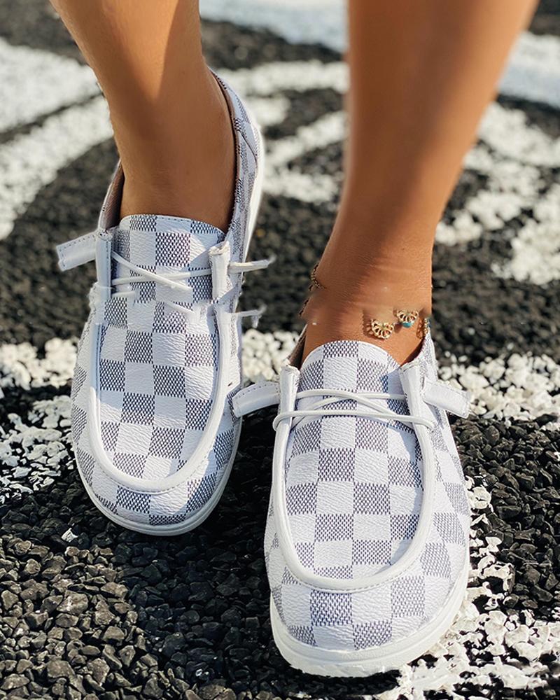 

Round-toe Plaid Lace-up PU Leather Slip-on, White