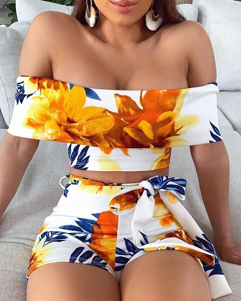 

Floral Print Crop Top & Short Sets, White