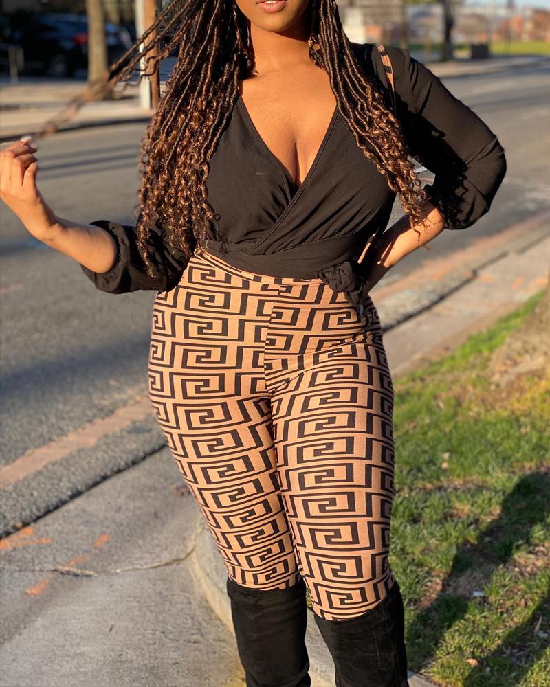 

Plus Size Long Sleeve Wrap Top & Geo Print Pants Set, Black