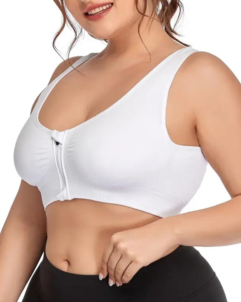 

Plus Size Zip Up Removable Padding Full Coverage Sports Bra, White