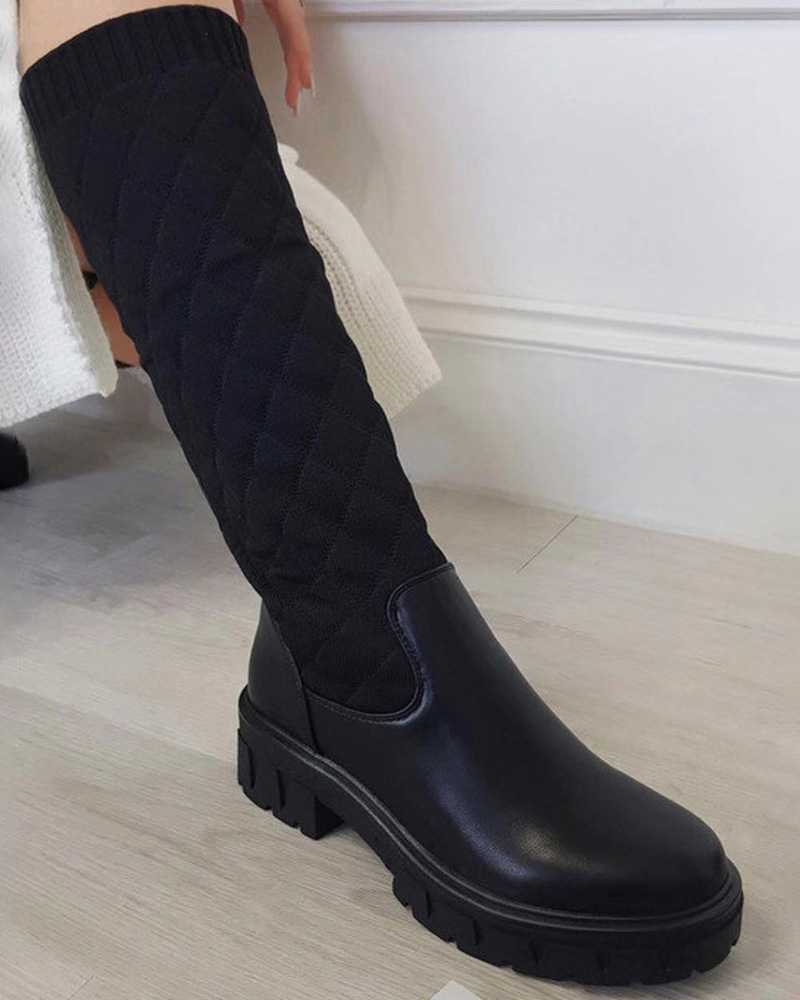 

Quilted Zip Back Platform Boots, Black