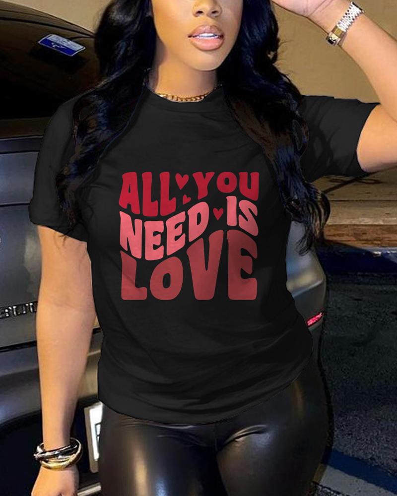 

Plus Size Letter Heart Print Casual T-shirt, Black