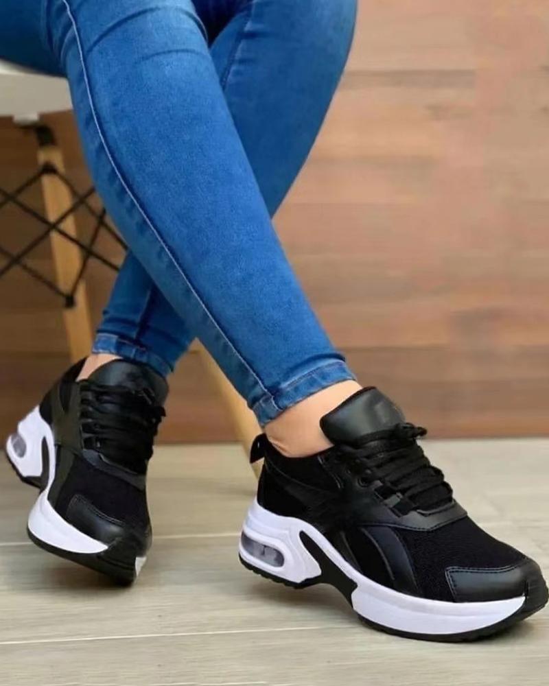 

Lace Up Casual Breathable Sneakers, Black