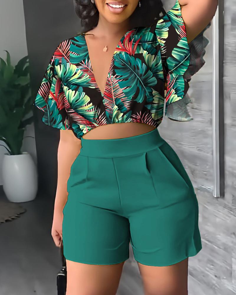 

Tropical Print Ruffle Hem Crop Top & Shorts Set, Green