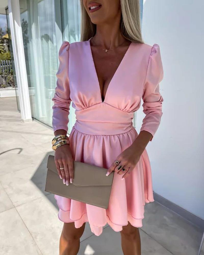 

Mini-robe froncée à manches bouffantes et détail noué, Pink