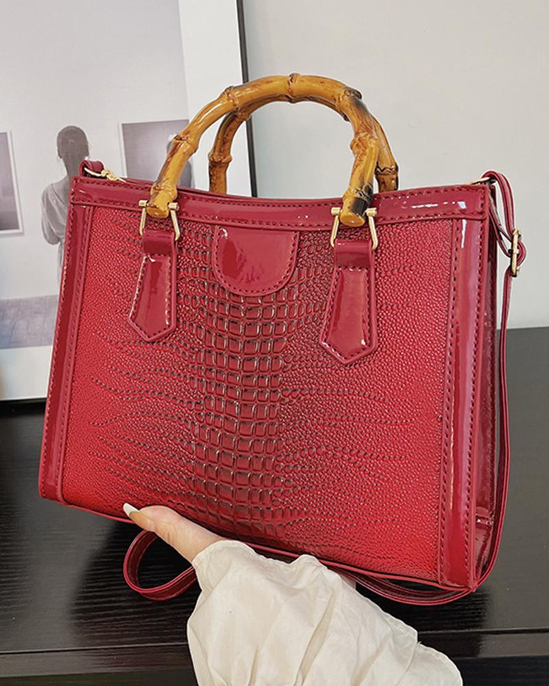 

Colorblock Embossed Studded Large Capacity Crossbody Bag, Red