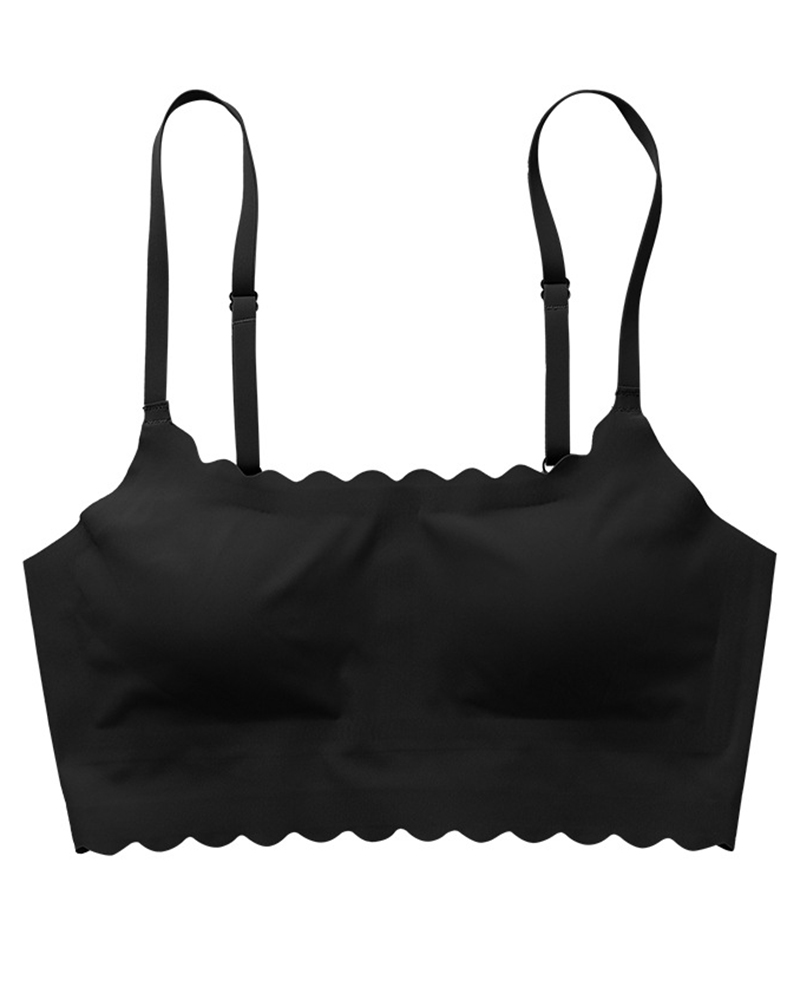 

Scallop Trim Seamless Wireless Lifting Bra, Black