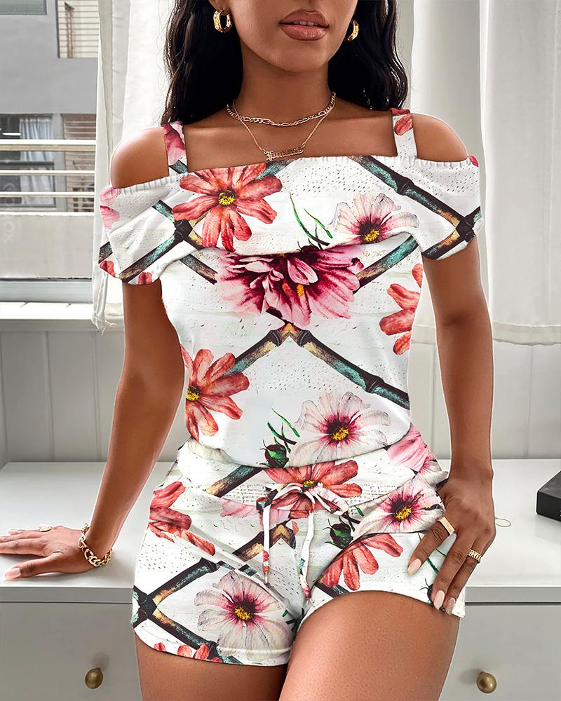 

Floral Print Cami Off Shoulder Top & Drawstring Shorts Set, Multicolor