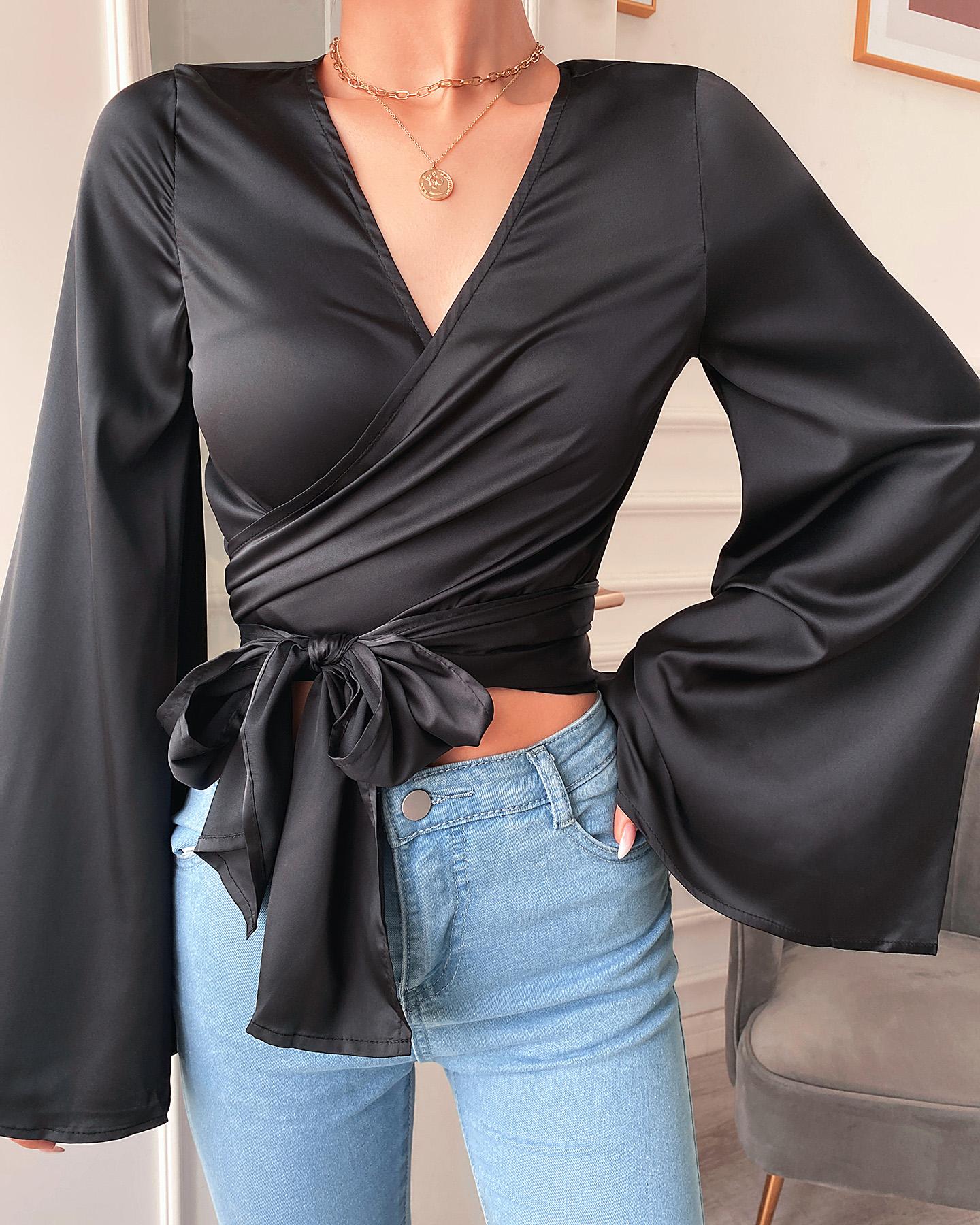 

Bell Sleeve Tied Detail Statin Top, Black