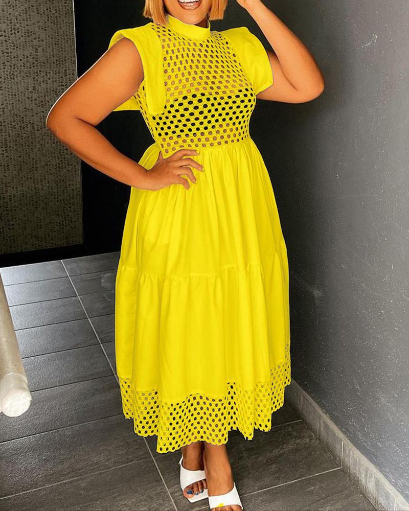 

Plus Size Hollow Out Ruched Casual Maxi Dress, Yellow