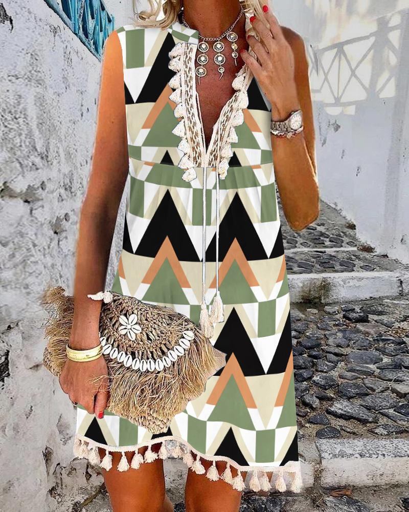 

Chevron Geo Print Tassel Decor Sleeveless Casual Dress, Multicolor