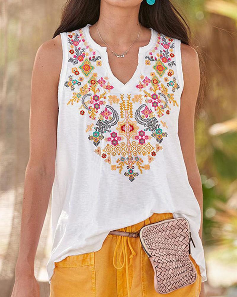 

Tribal Print Notch Neck Tank Top, White