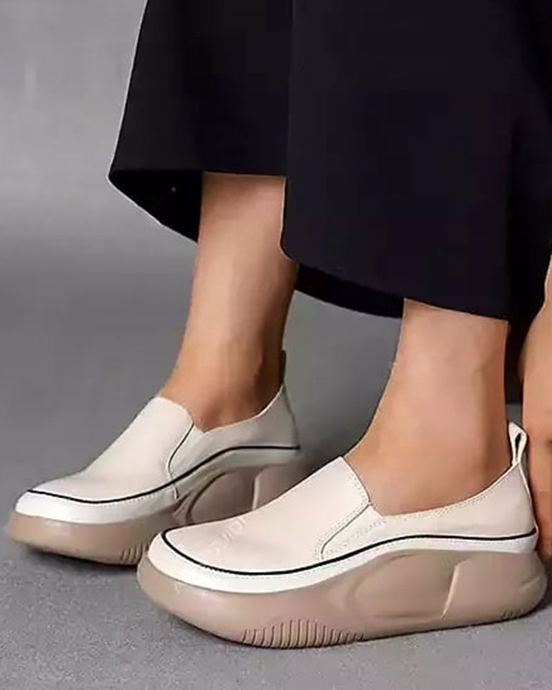 

Women Fashion Platform Muffin Loafers, Beige