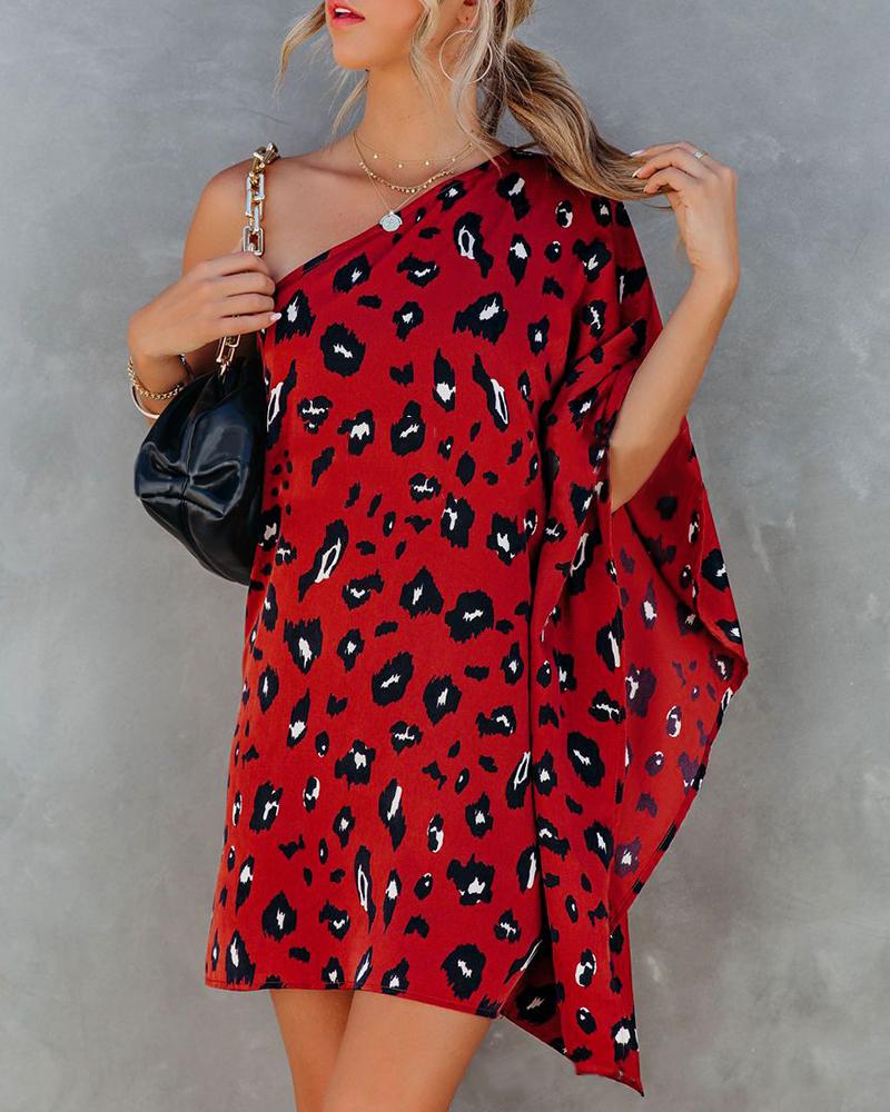 

Cheetah Print Batwing Sleeve Casual Dress, Dark red