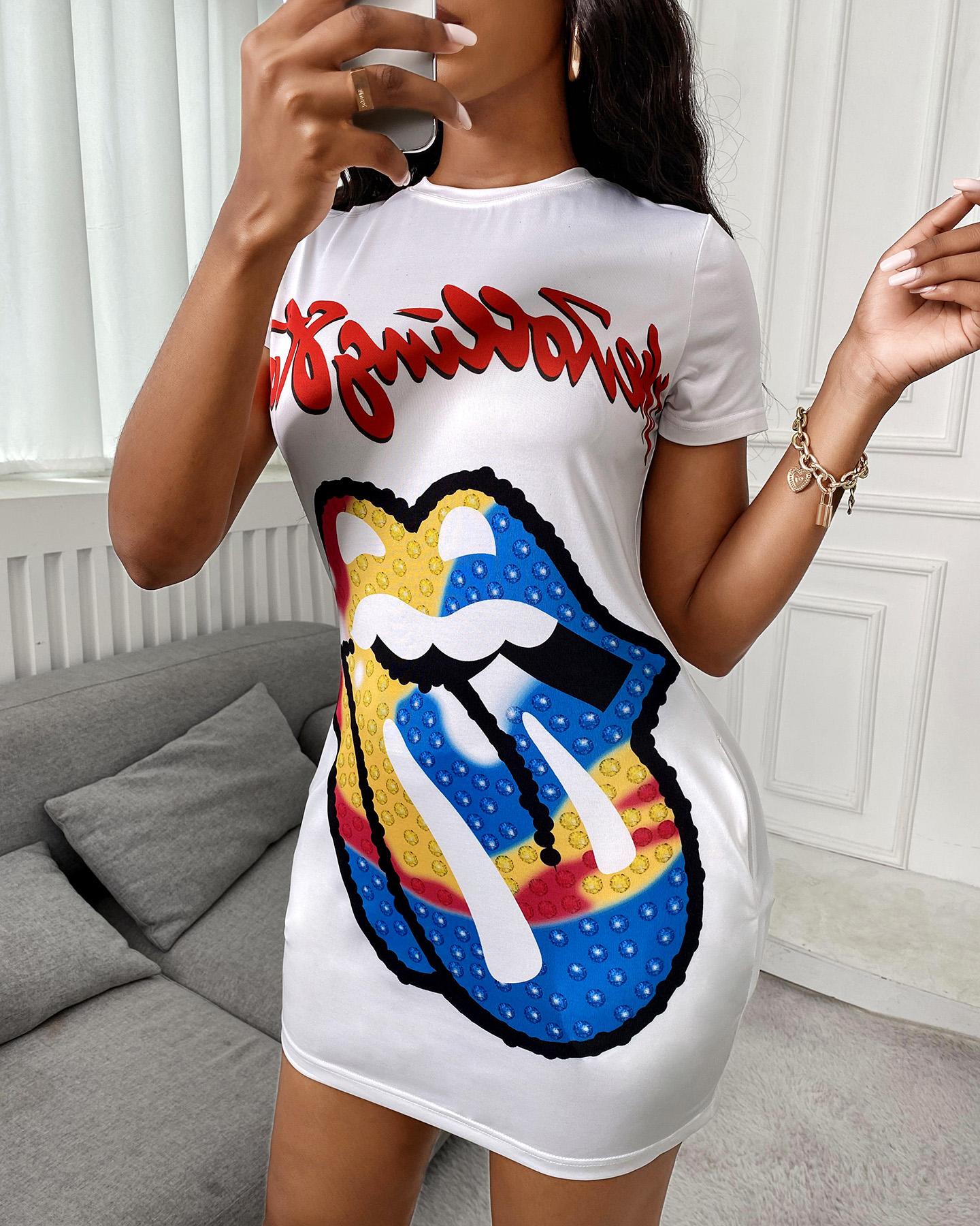 

Lip Letter Print Pocket Design T-Shirt Dress, White
