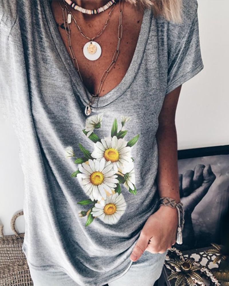 

Daisy Print V-neck Casual T-shirt, Gray