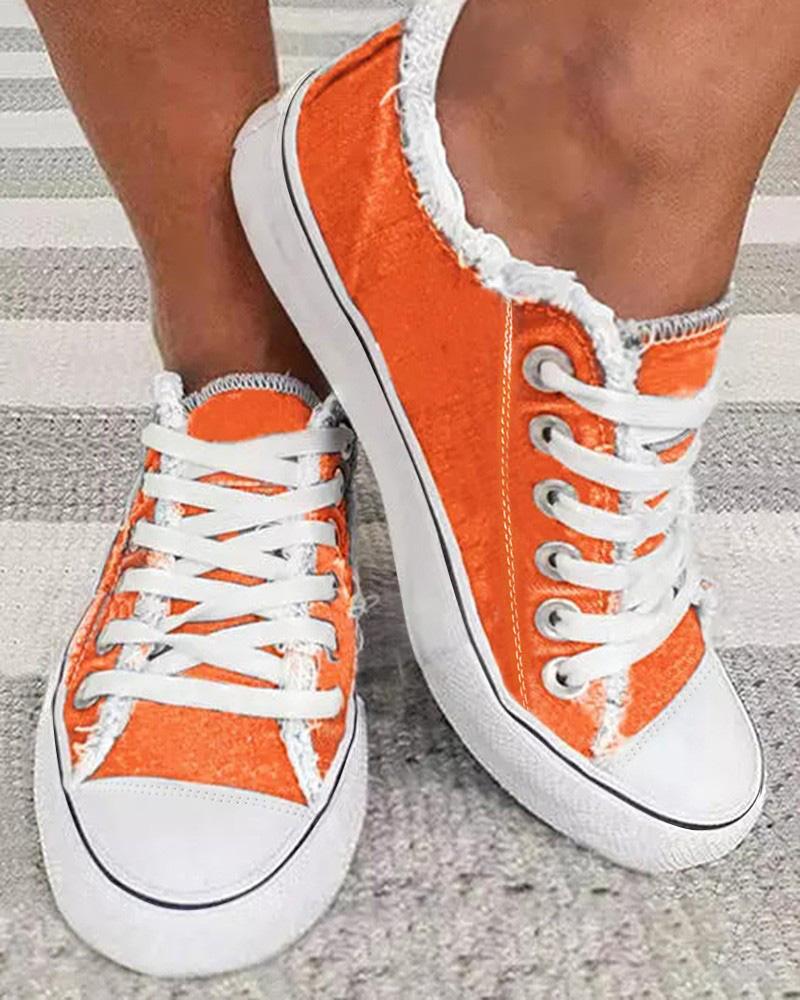 Zapatillas de lona con cordones y dobladillo sin rematar