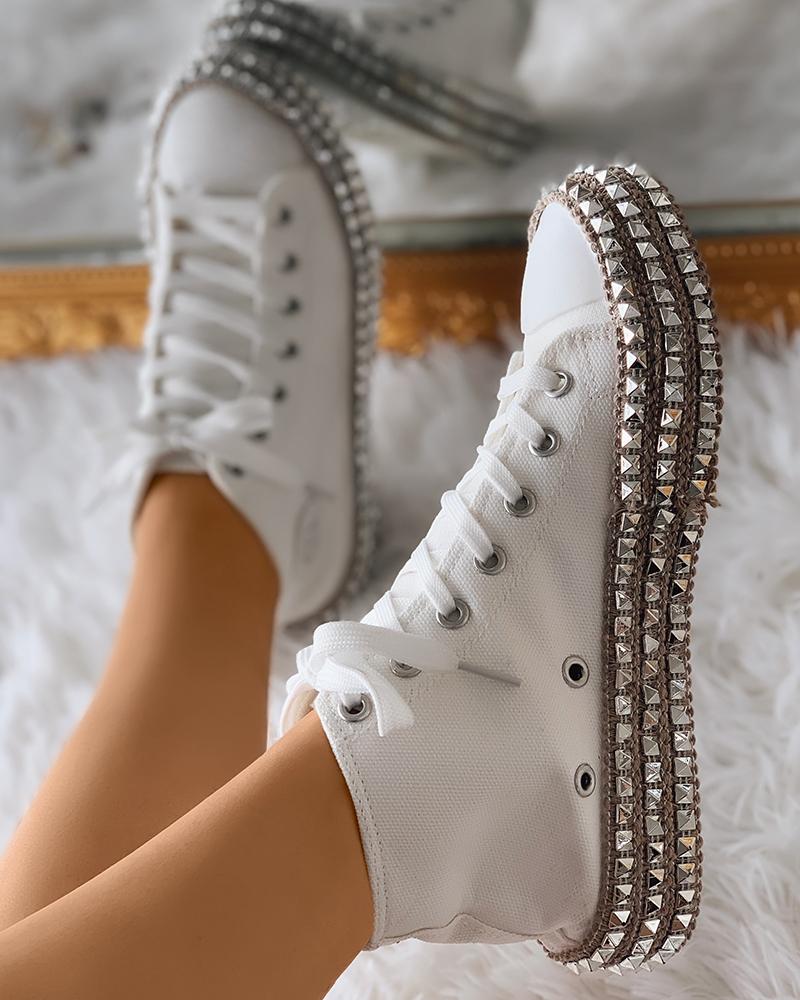 

Studded Decor Eyelet Lace-up Canvas Shoes, White