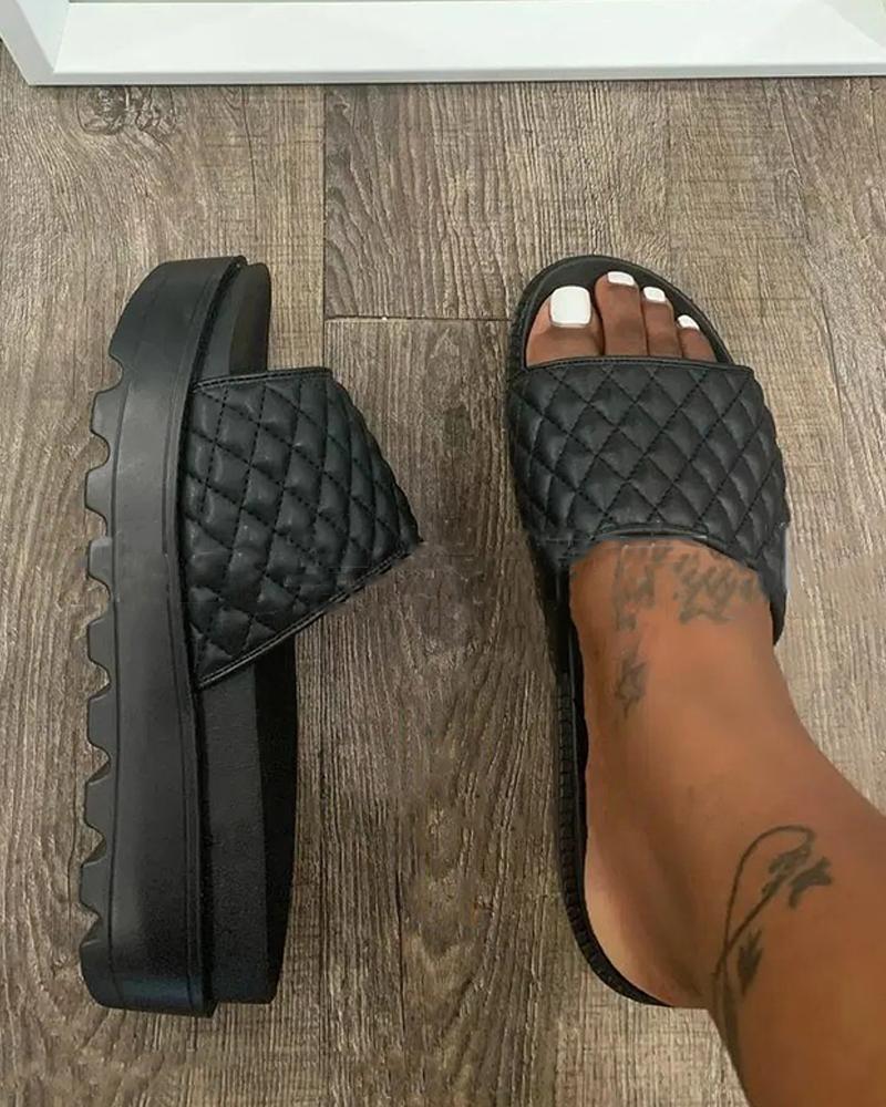 

Solid Diamond Patterns Embroidery PU Open-toe Slippers, Black