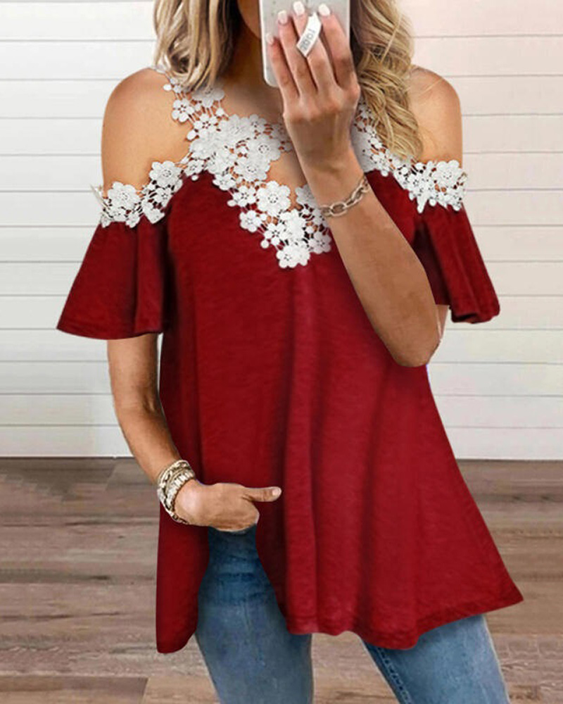 

Guipure Lace Cold Shoulder T-shirt, Wine red