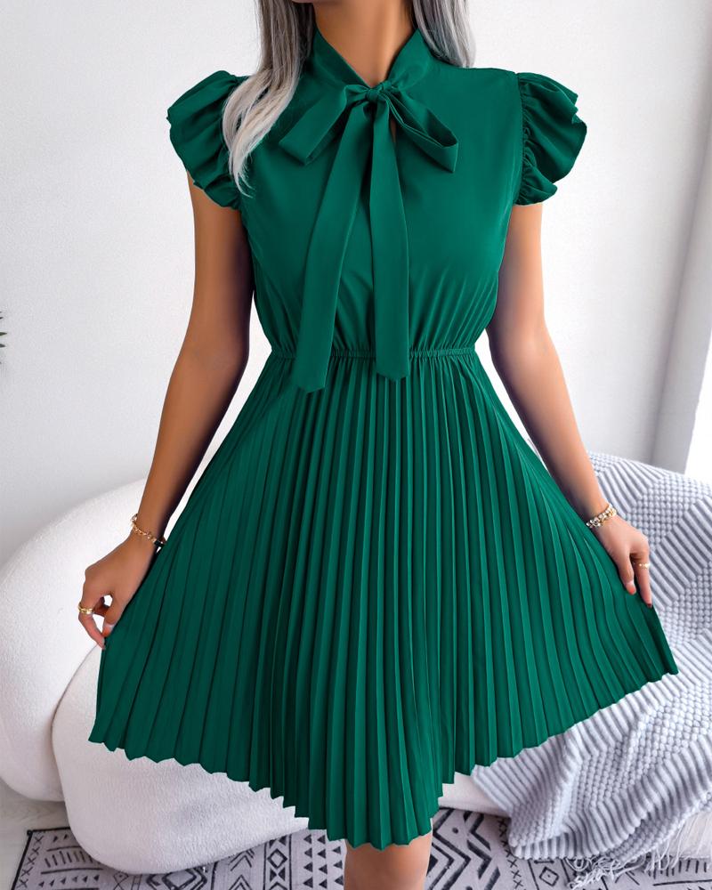 

Flutter Sleeve Pleated Work Dress, Green