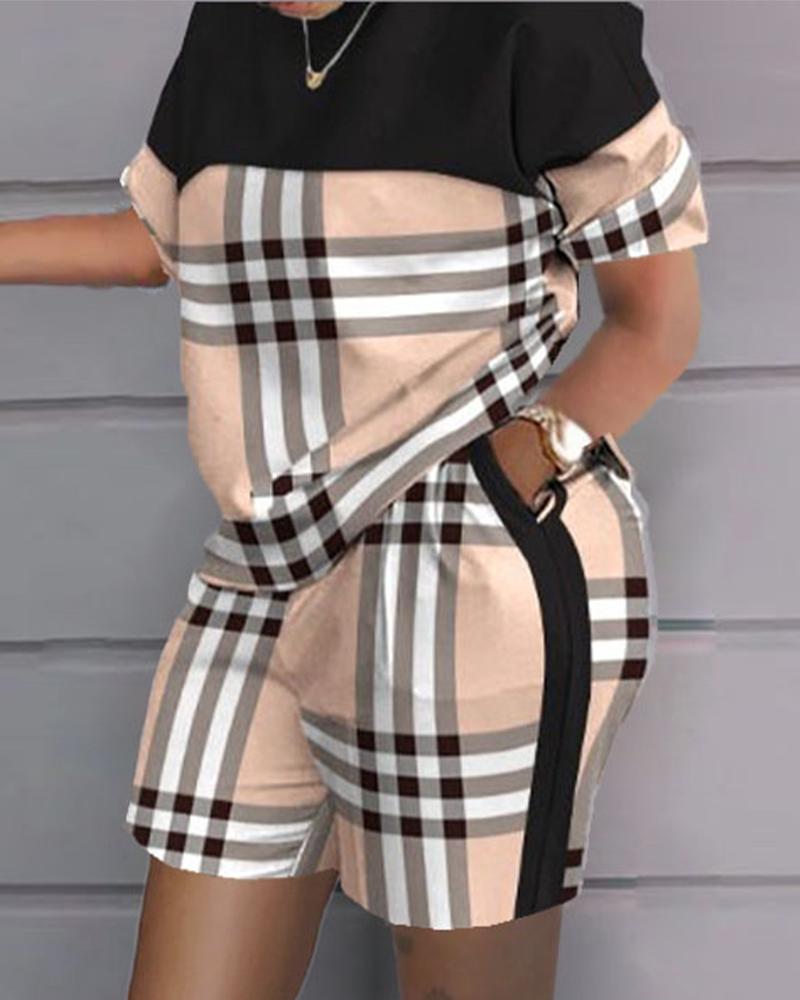 

Plus Size Plaid Print Casual Top & Shorts Set, Black