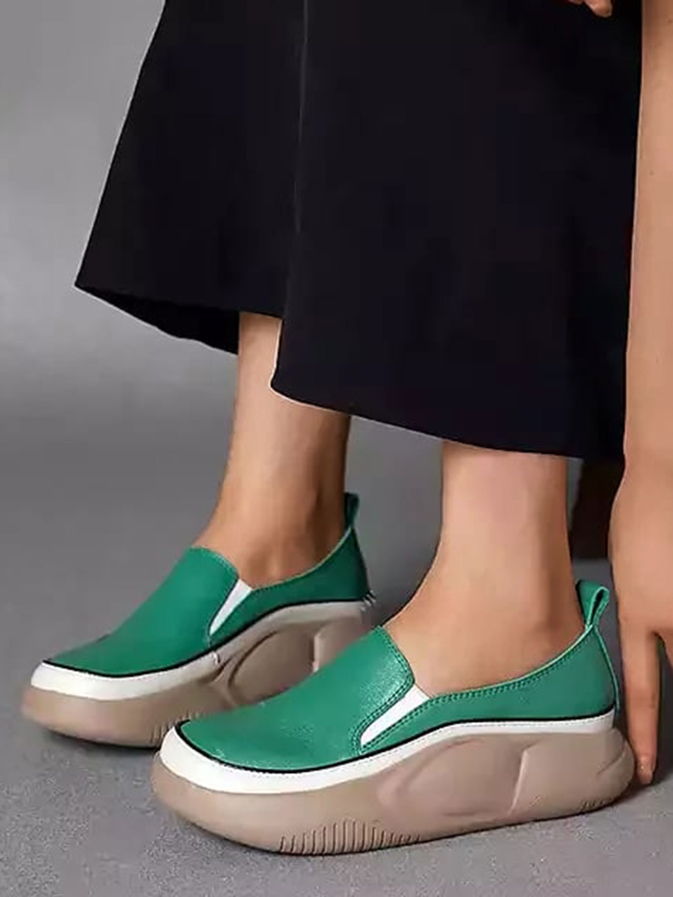 

Women Fashion Platform Muffin Loafers, Green