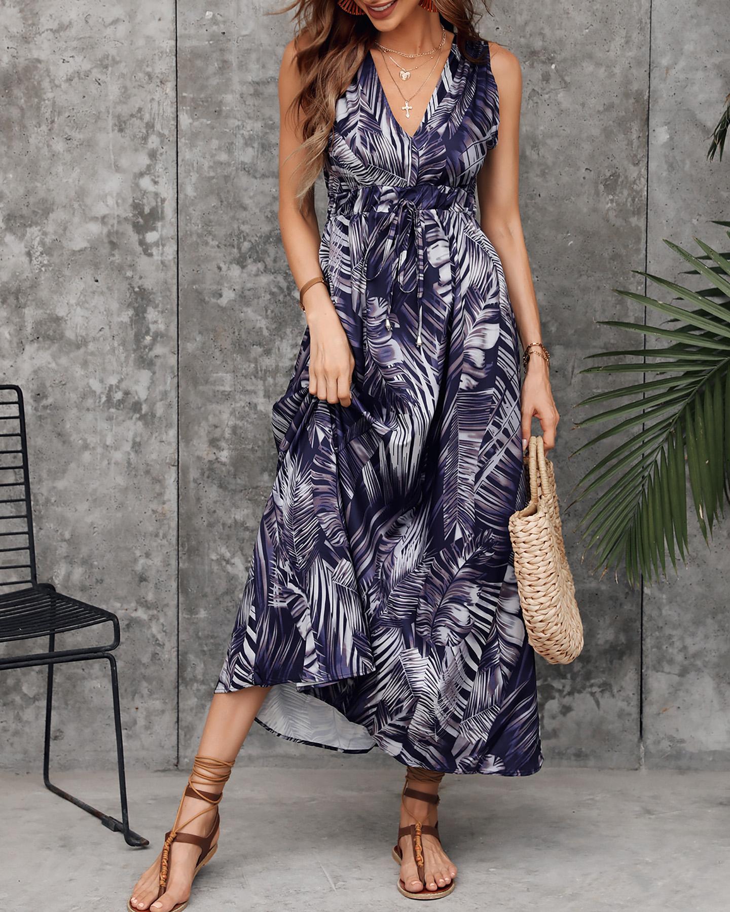 

Tropical Print Tied Detail Cutout Back Maxi Dress, Dark blue