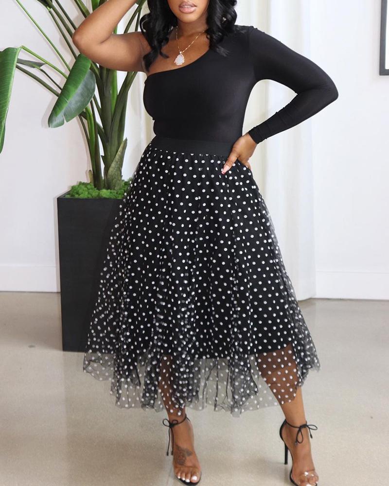 

One Shoulder Plain Top & Polkadot Print Skirt Set, Black