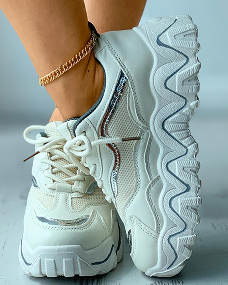 

Fishnet Patch Lace-up Front Muffin Sneaker, Silver